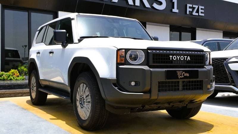 2026 Toyota Prado thumbnail 4