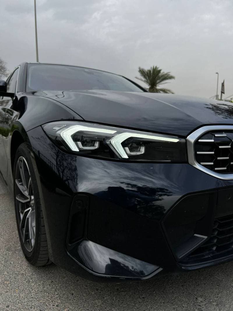 2024 BMW 325i thumbnail 6