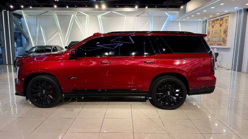 2025 Cadillac Escalade V SERIES thumbnail 4