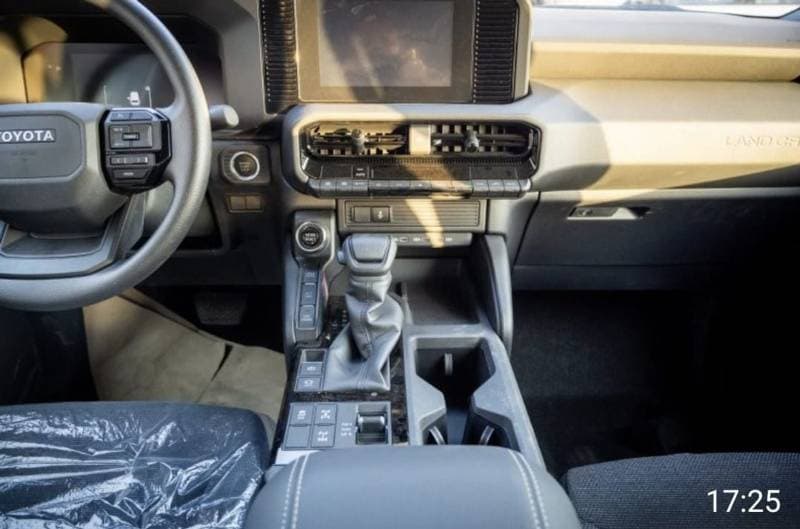 2024 Toyota Prado TXL 2 thumbnail 6
