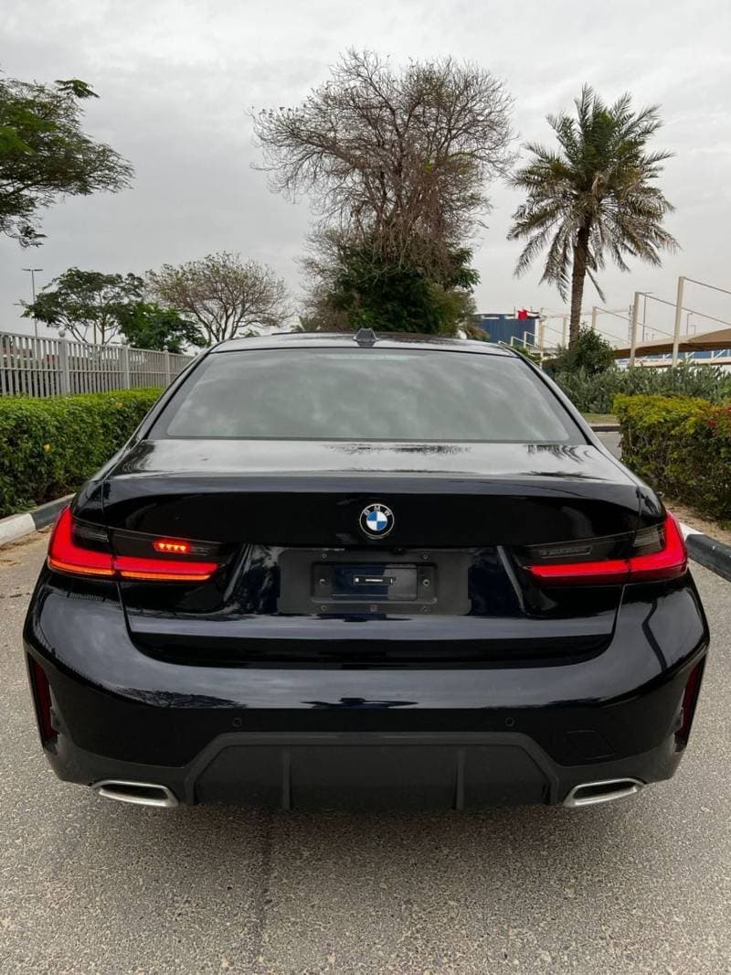 2024 BMW 325i thumbnail 8