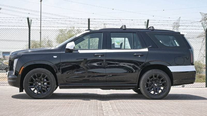 2026 Cadillac Escalade Sport thumbnail 5