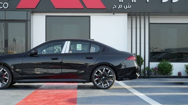 2027 BMW 530i M SPORT PRO thumbnail 8