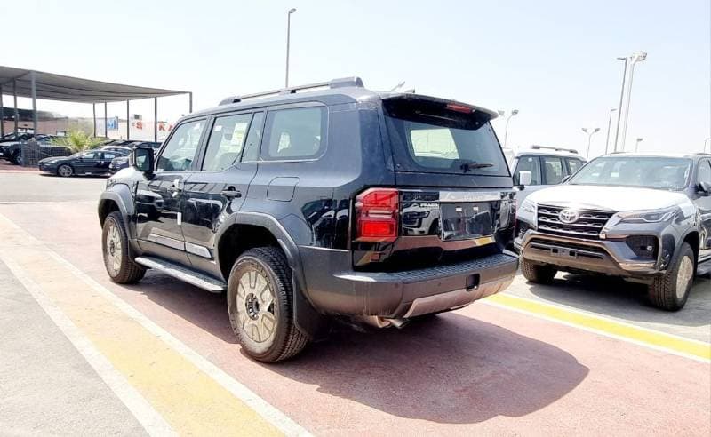 2026 Toyota Prado VXR thumbnail 6