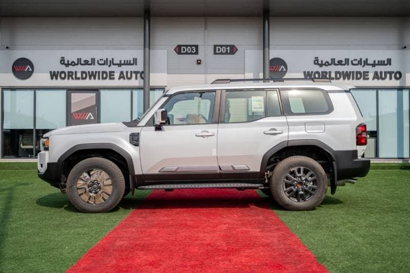 2024 Toyota Prado TXL 2 thumbnail 6