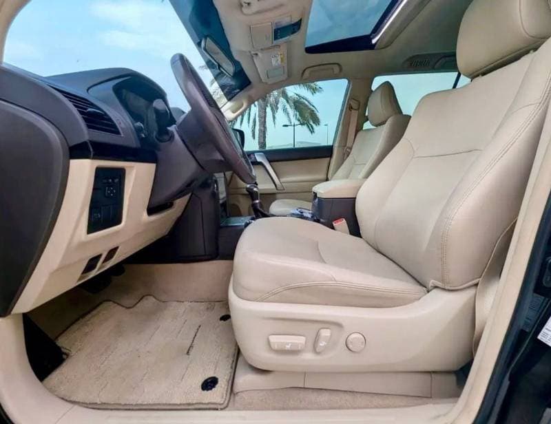 2022 Toyota Prado TX L thumbnail 5