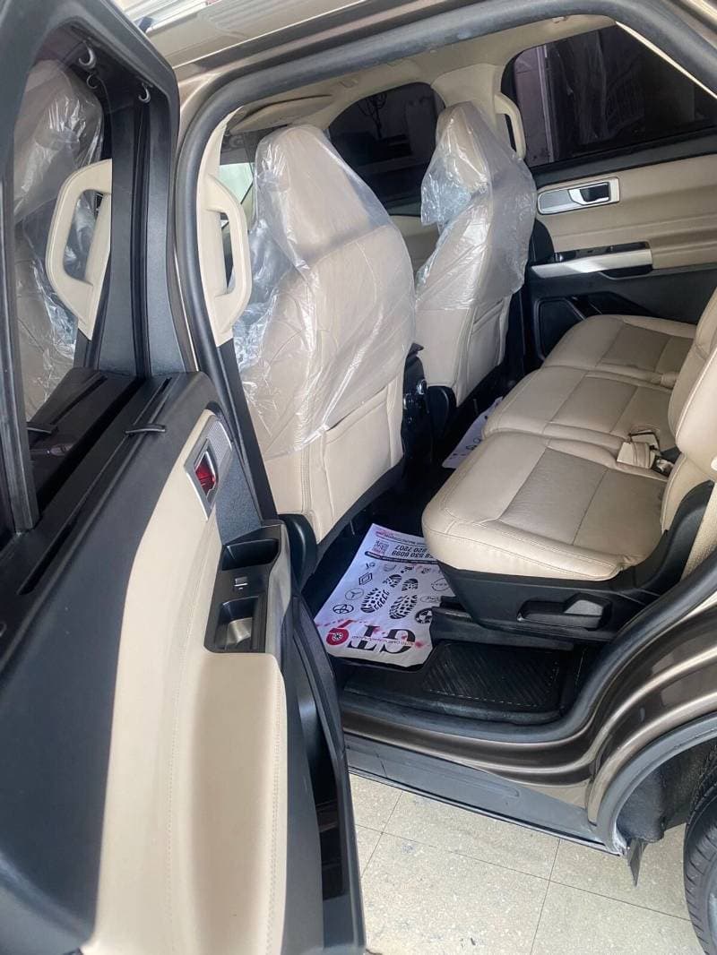 2021 Ford Explorer LIMITED thumbnail 7