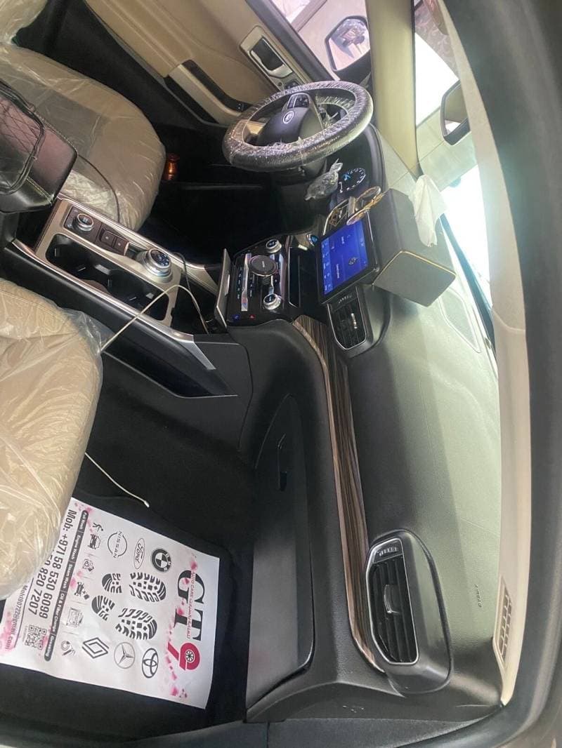 2021 Ford Explorer LIMITED thumbnail 8