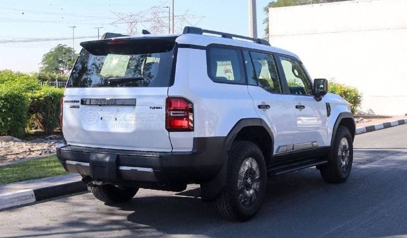 2026 Toyota Prado thumbnail 4