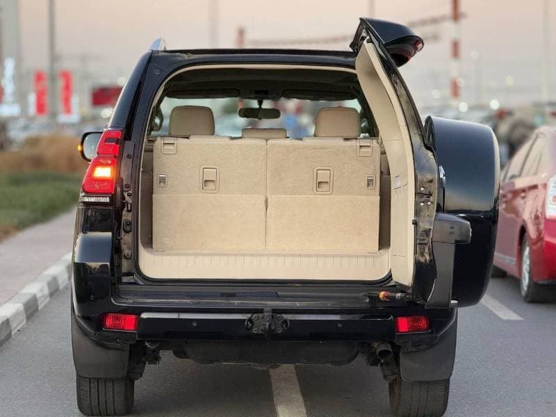 2022 Toyota Prado TX L thumbnail 8
