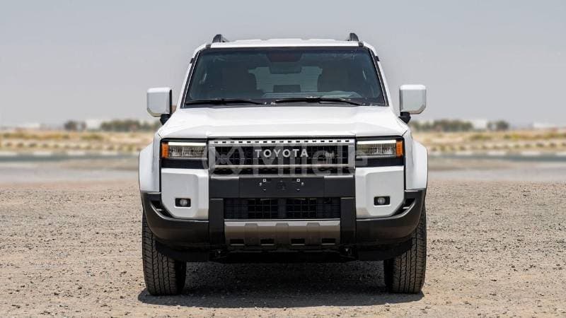 2024 Toyota Prado thumbnail 2