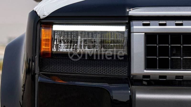 2024 Toyota Prado thumbnail 3