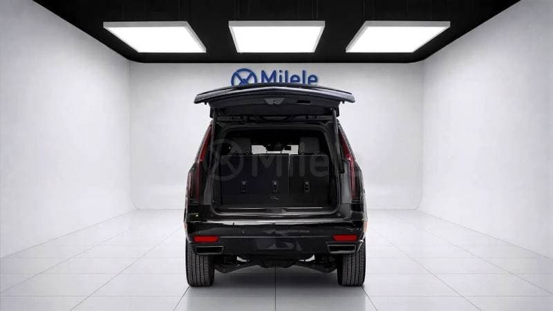 2024 Cadillac Escalade thumbnail 8