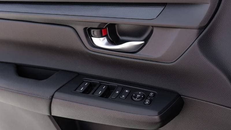 2026 Honda CR V thumbnail 7