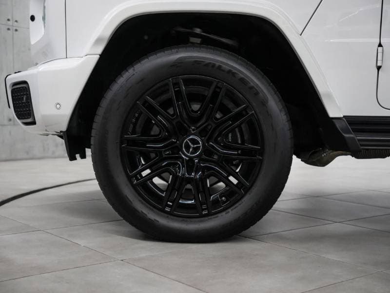 2025 Mercedes Benz G500 STANDARD thumbnail 8