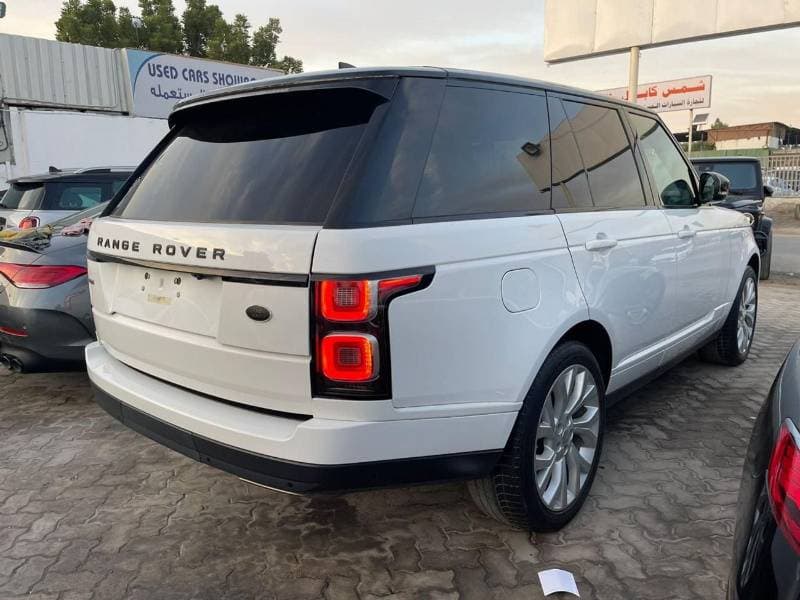 2019 Land Rover Range Rover AUTOBIOGRAPHY thumbnail 5