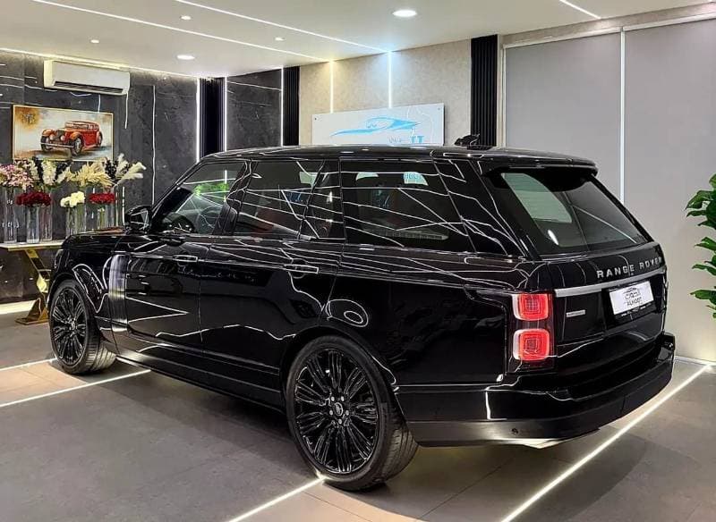 2020 Land Rover Range Rover AUTOBIOGRAPHY thumbnail 4