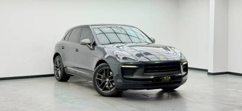 2023 Porsche Macan T