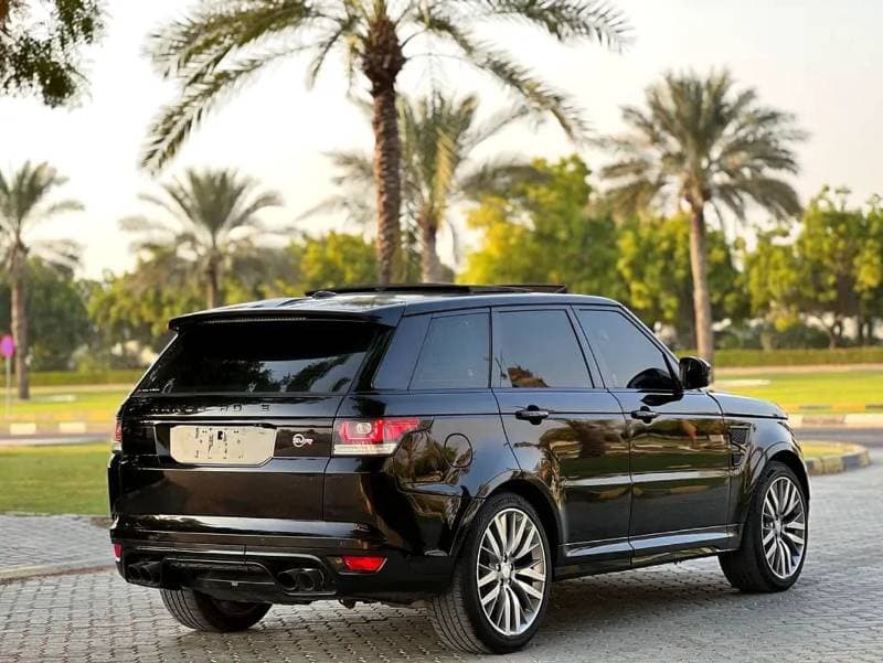 2016 Land Rover Range Rover Sport SVR thumbnail 6