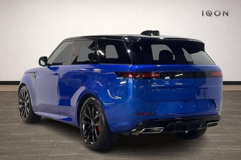 2026 Land Rover Range Rover Sport DYNAMIC SE P360 thumbnail 4