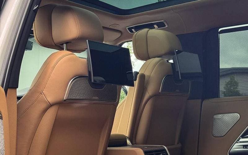 2025 Land Rover Range Rover AUTOBIOGRAPHY thumbnail 3