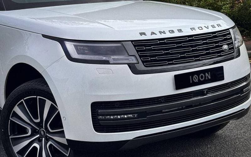 2025 Land Rover Range Rover AUTOBIOGRAPHY thumbnail 8