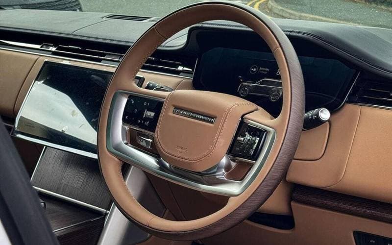 2025 Land Rover Range Rover AUTOBIOGRAPHY thumbnail 7