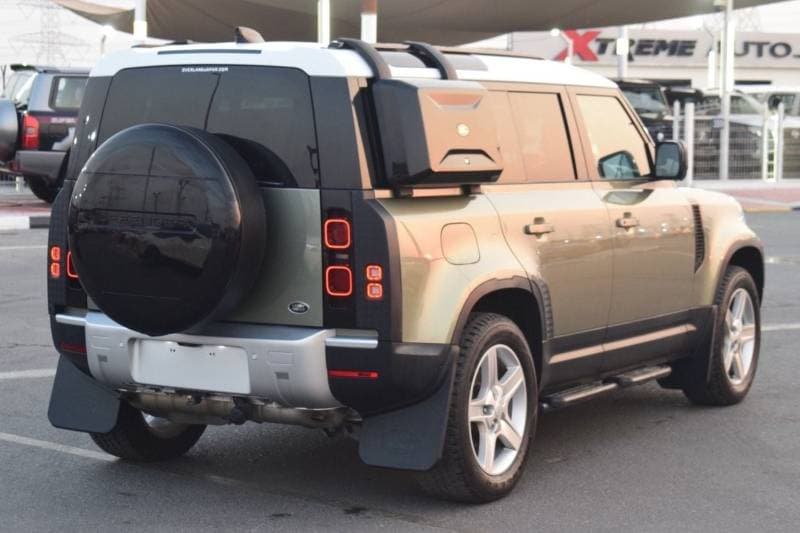 2021 Land Rover Defender thumbnail 4