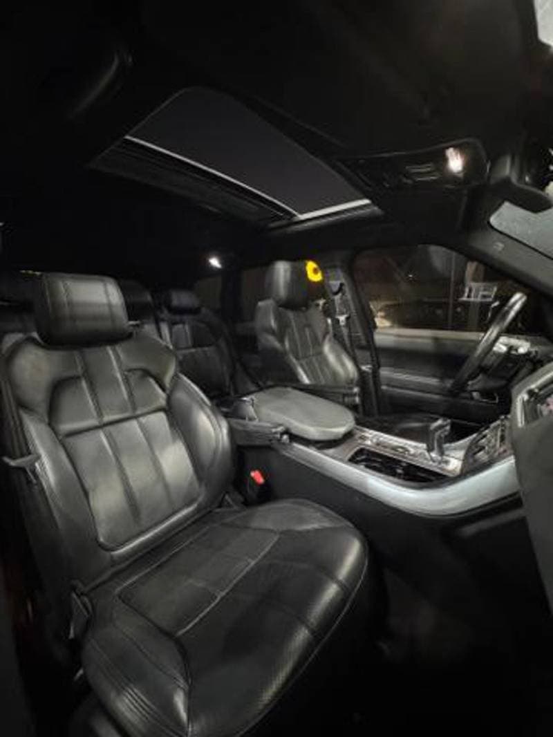 2015 Land Rover Range Rover Sport HSE thumbnail 7