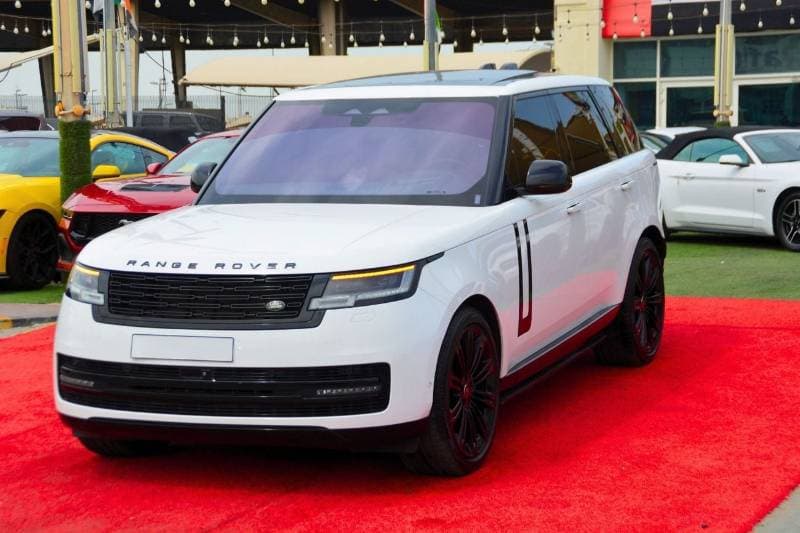 2023 Land Rover Range Rover AUTOBIOGRAPHY P530 thumbnail 4