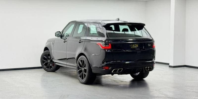 2018 Land Rover Range Rover Sport SVR thumbnail 4