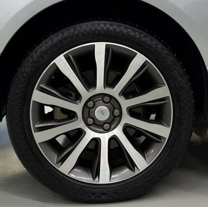 2016 Land Rover Range Rover HSE thumbnail 7