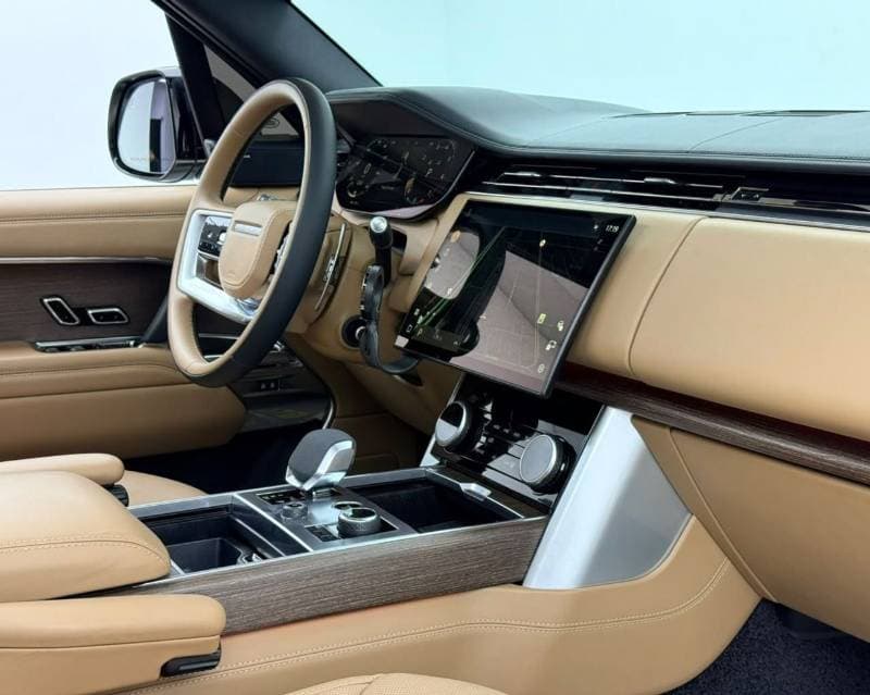 2023 Land Rover Range Rover HSE P400 thumbnail 7