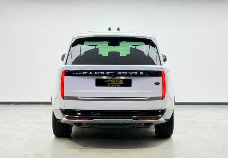 2023 Land Rover Range Rover SE P400 thumbnail 5