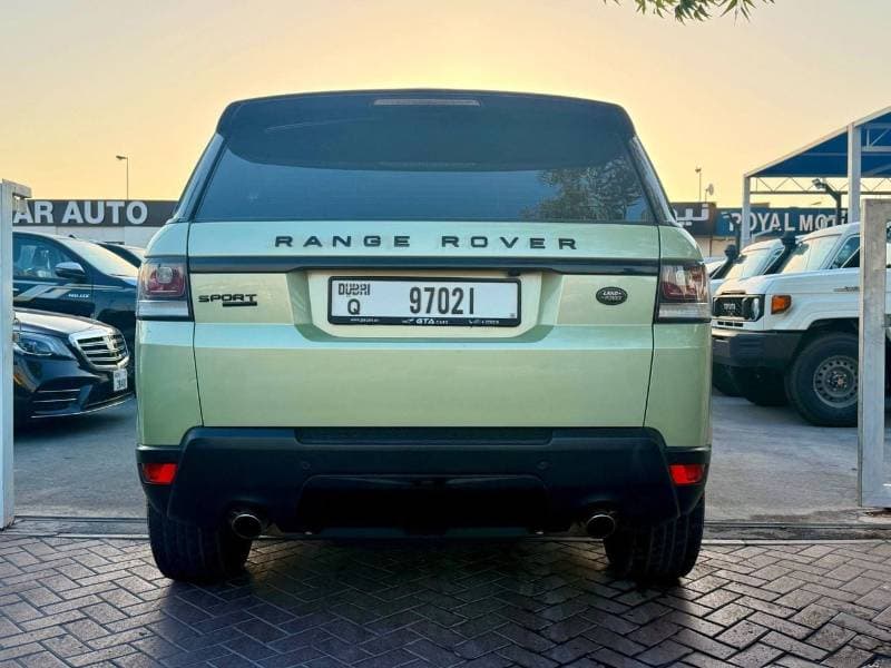 2014 Land Rover Range Rover Sport HSE thumbnail 5