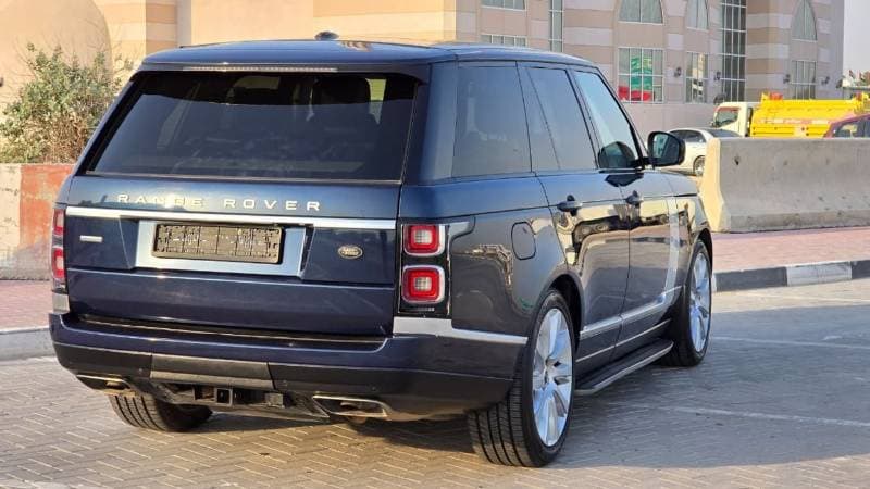 2013 Land Rover Range Rover VOGUE SE thumbnail 4