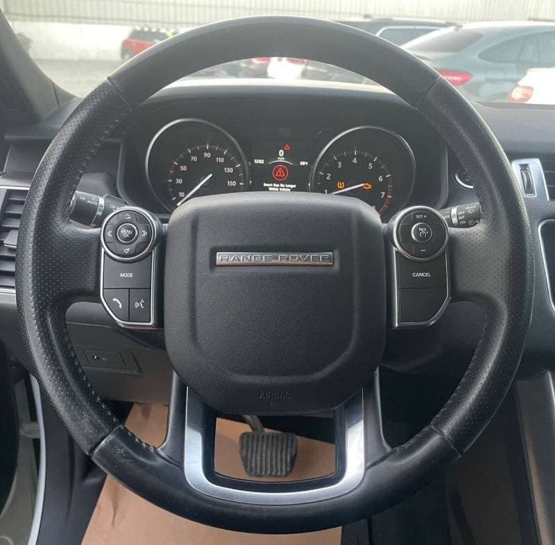 2016 Land Rover Range Rover Sport HSE thumbnail 5