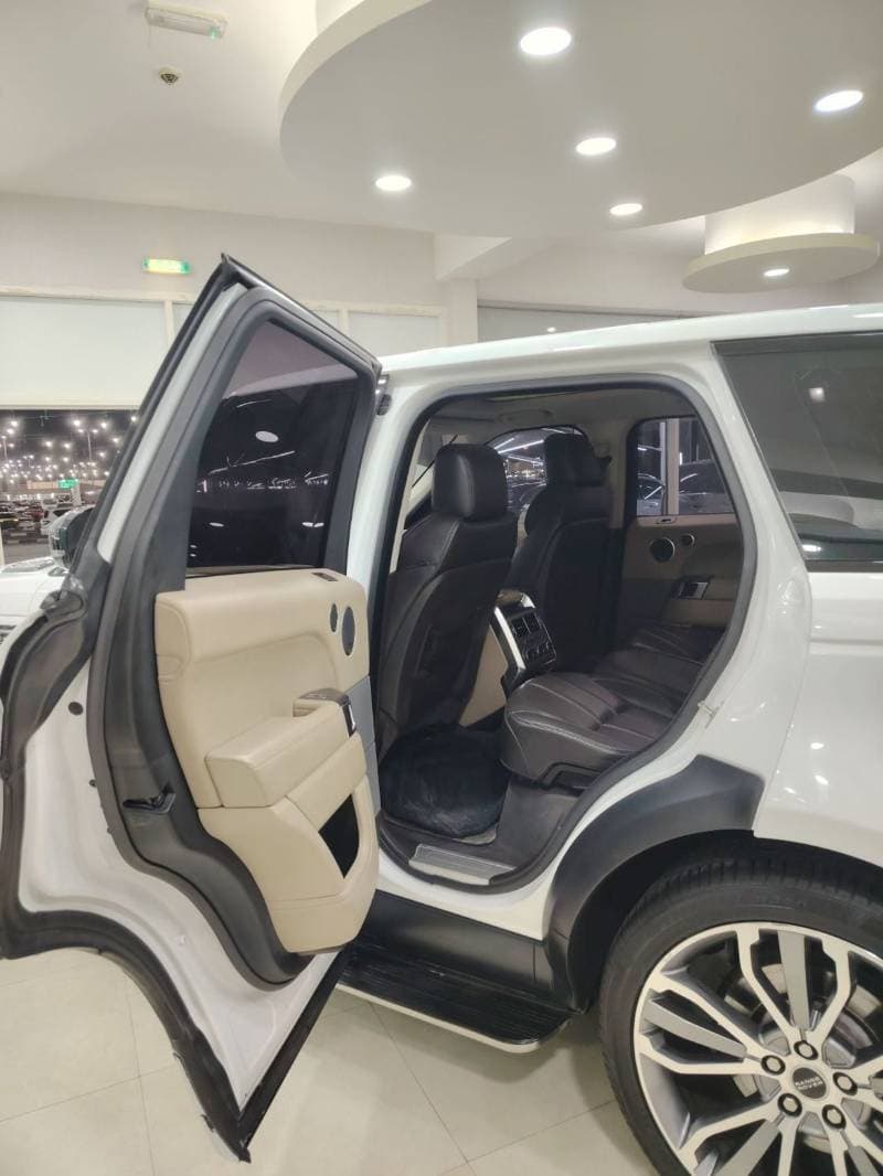 2015 Land Rover Range Rover Sport thumbnail 8