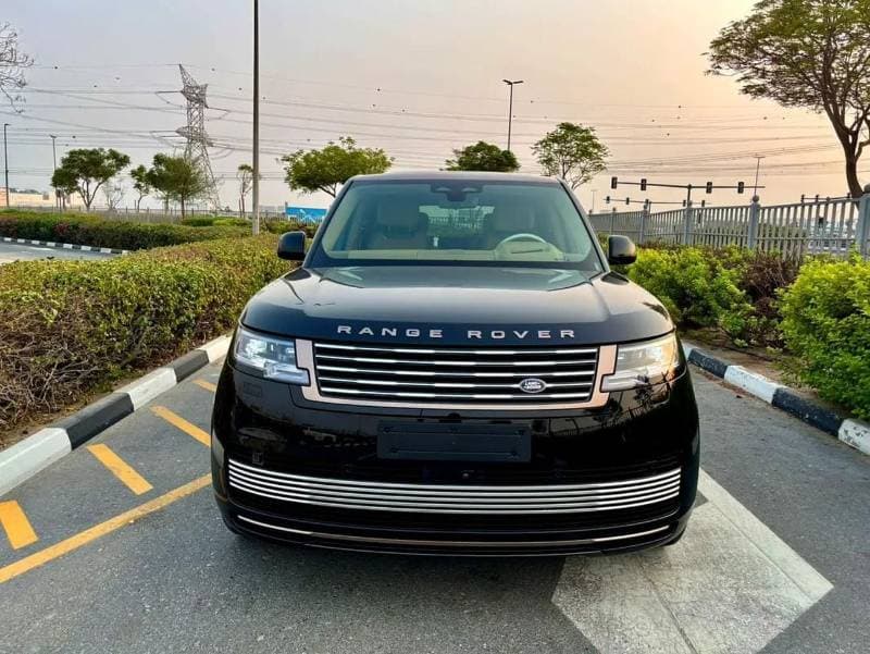 2026 Land Rover Range Rover SV LWB P615 thumbnail 3