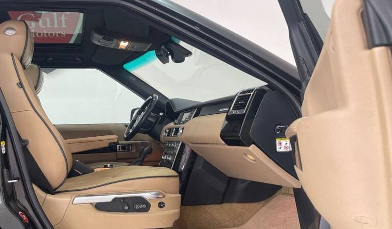 2011 Land Rover Range Rover SUPERCHARGED VOGUE thumbnail 6