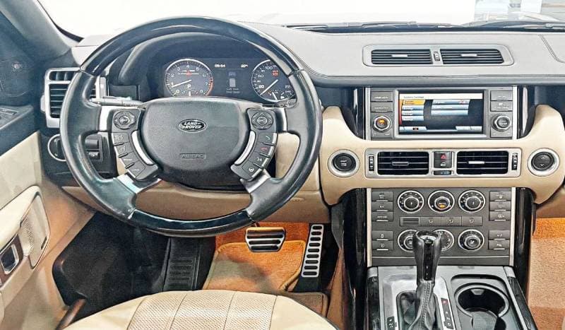 2011 Land Rover Range Rover SUPERCHARGED VOGUE thumbnail 5