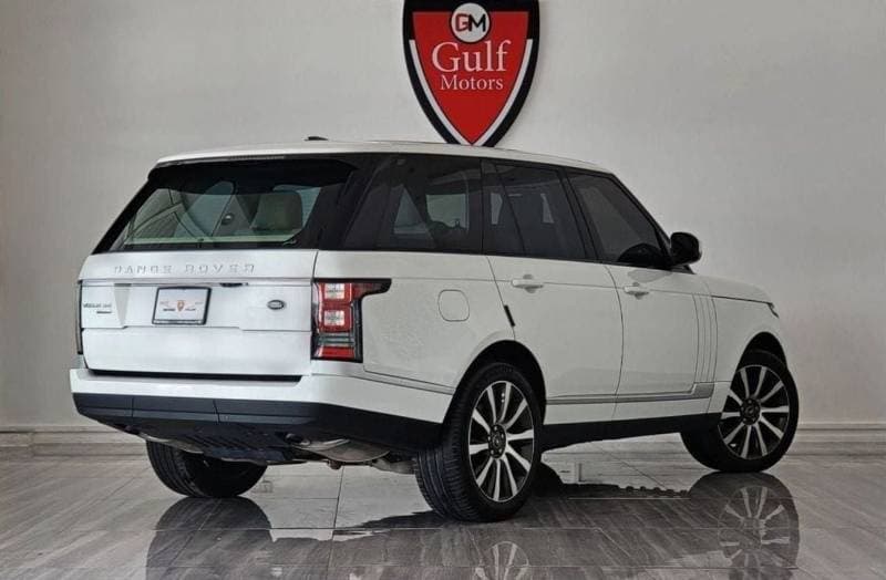 2016 Land Rover Range Rover VOGUE SE thumbnail 4