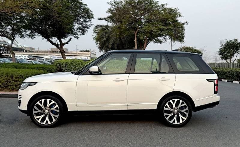 2018 Land Rover Range Rover HSE thumbnail 4