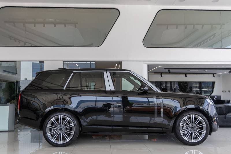 2026 Land Rover Range Rover HSE P530 thumbnail 7