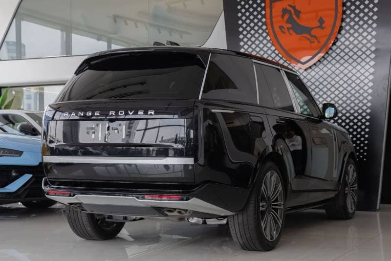 2026 Land Rover Range Rover AUTOBIOGRAPHY P530 thumbnail 4