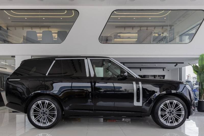 2026 Land Rover Range Rover AUTOBIOGRAPHY P530 thumbnail 7