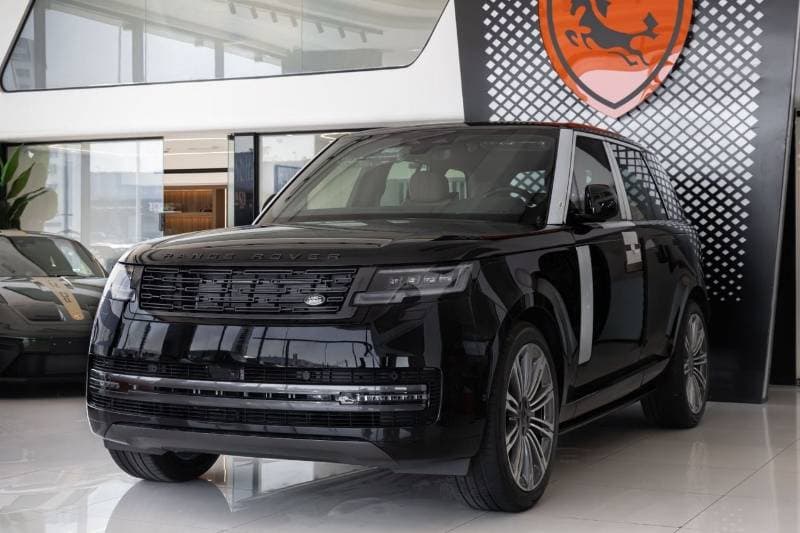 2026 Land Rover Range Rover AUTOBIOGRAPHY P400 thumbnail 3