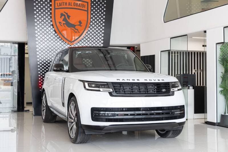 2026 Land Rover Range Rover HSE P400