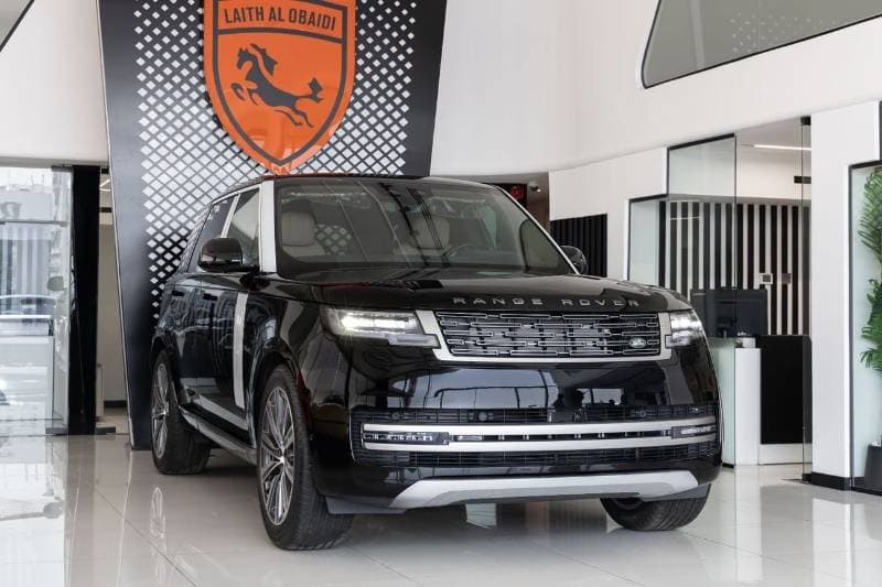 2026 Land Rover Range Rover SE P360