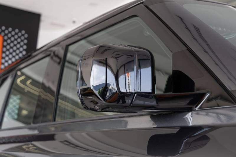 2026 Land Rover Defender thumbnail 8